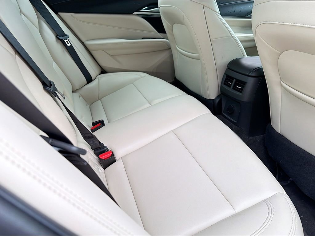 Used 2023 Cadillac CT4 Luxury w/ Sun And Sound Package RWD image 23