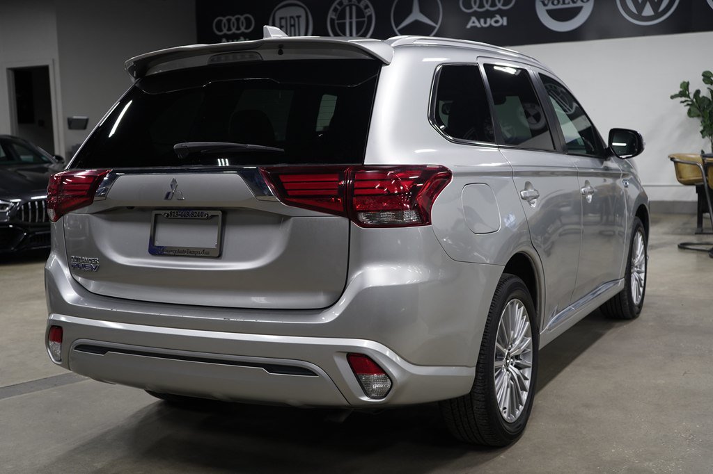 Used 2022 Mitsubishi Outlander SEL AWD/4WD image 5