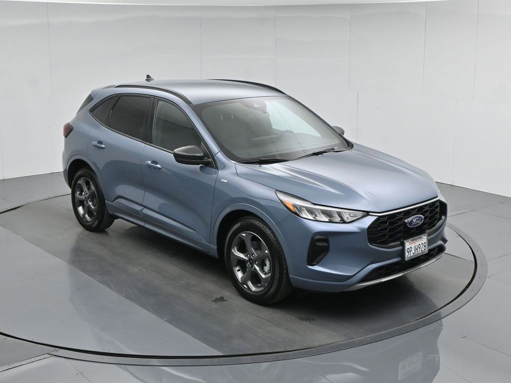 Used 2024 Ford Escape ST-Line w/ Equipment Group 301A image 32