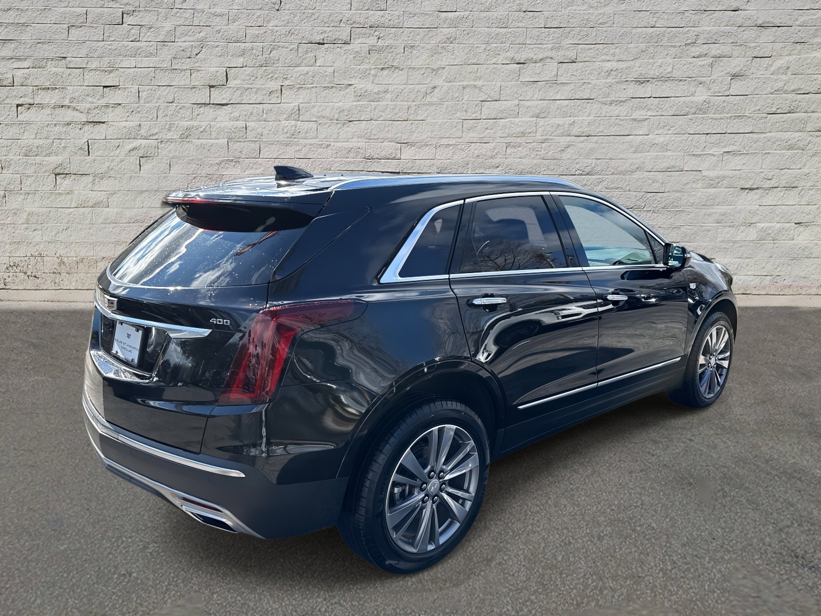 Used 2025 Cadillac XT5 Premium Luxury image 5