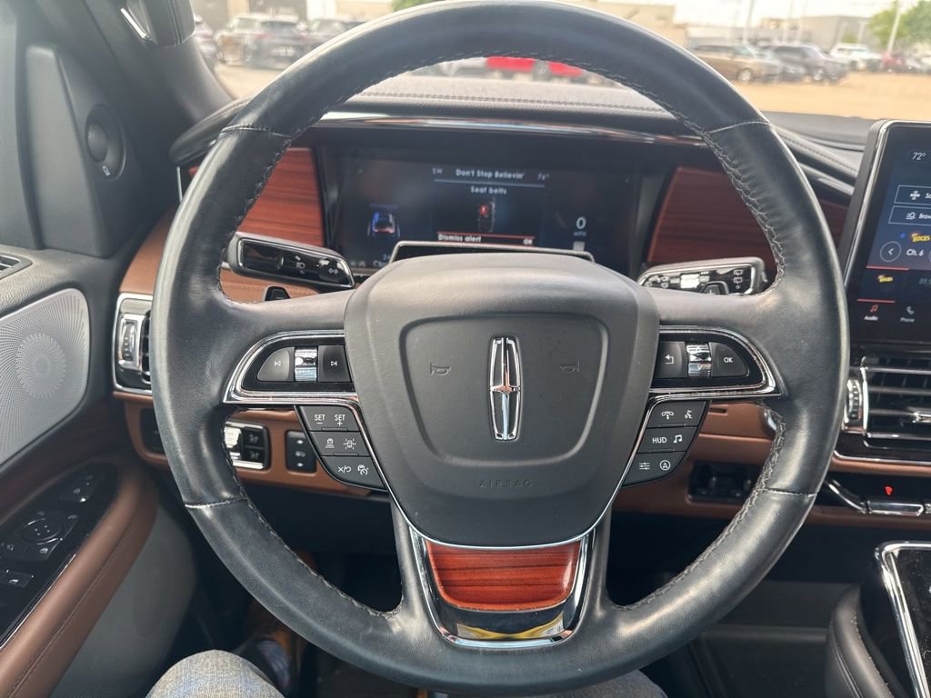 Used 2024 Lincoln Navigator L Reserve image 14