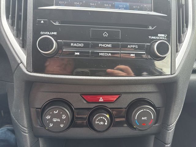 Used 2019 Subaru Crosstrek 2.0i Premium image 19