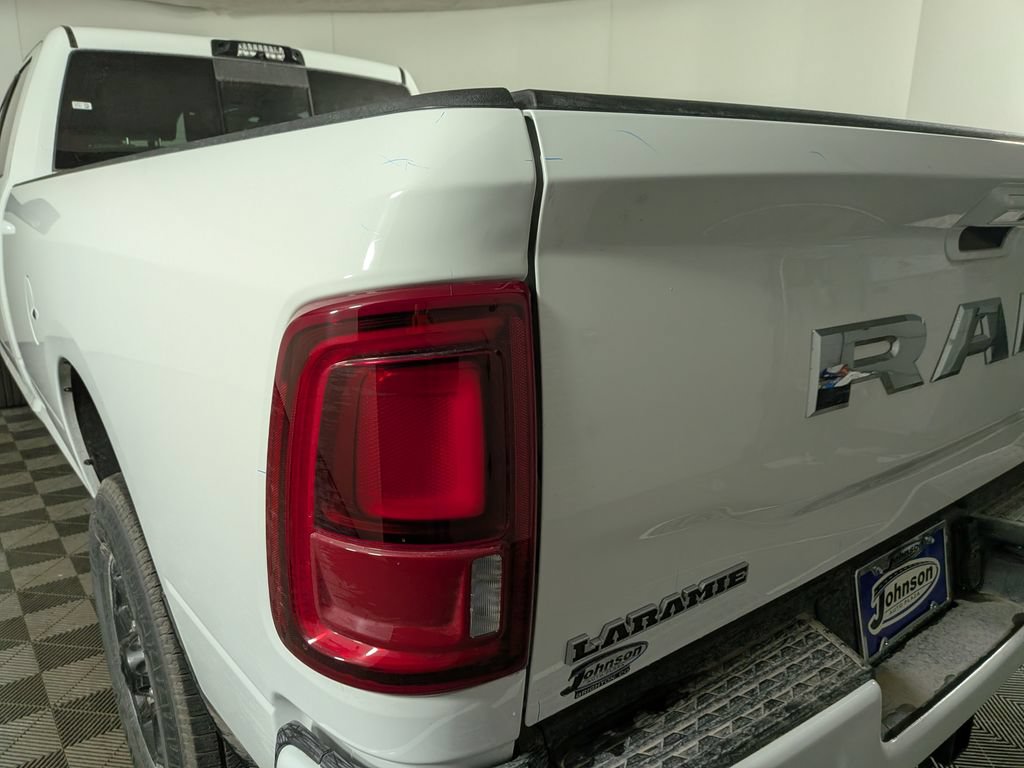 New 2026 RAM 3500 Laramie AWD/4WD image 11