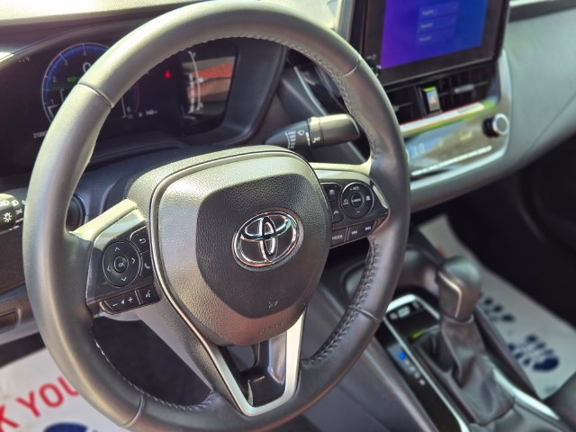 Used 2026 Toyota Corolla SE FWD image 9