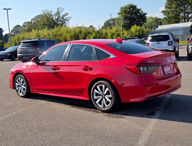 Used 2024 Honda Civic LX image 3