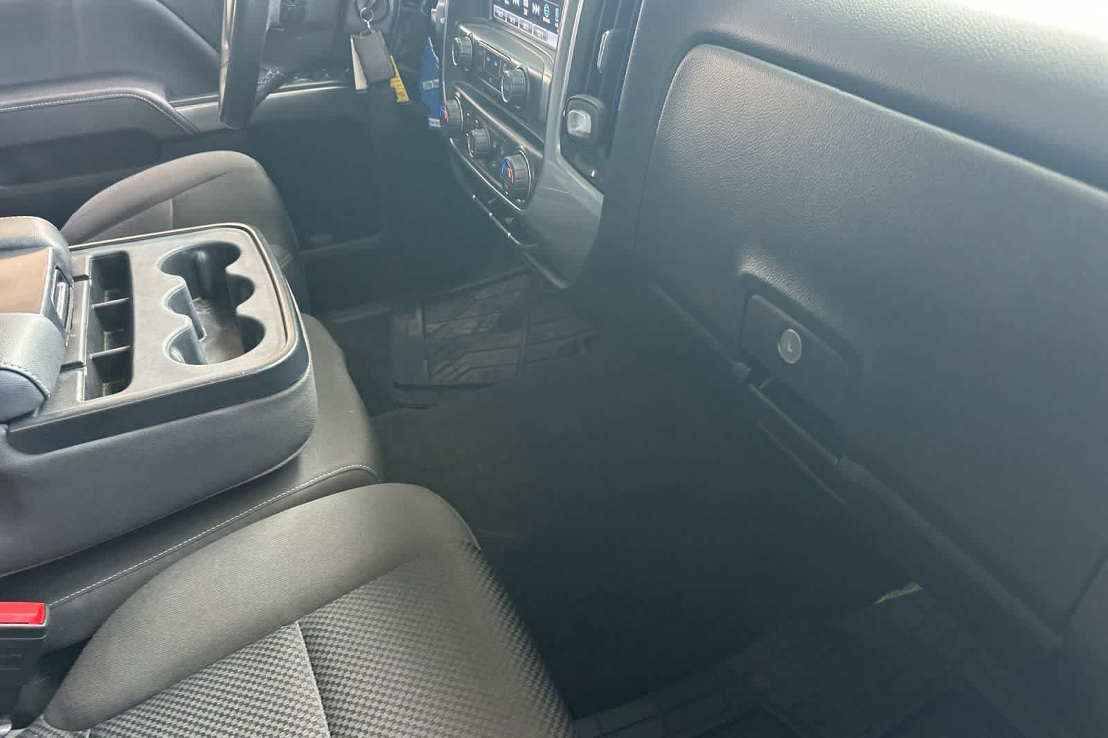 Used 2017 Chevrolet Silverado 1500 LT w/ All Star Edition RWD image 17