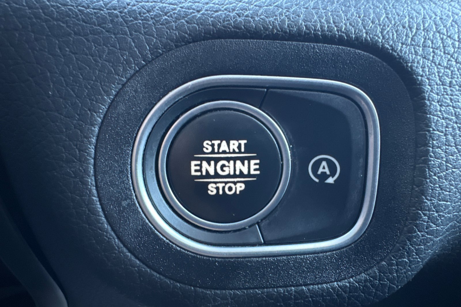 Used 2022 Mercedes-Benz GLE 350 4MATIC image 23