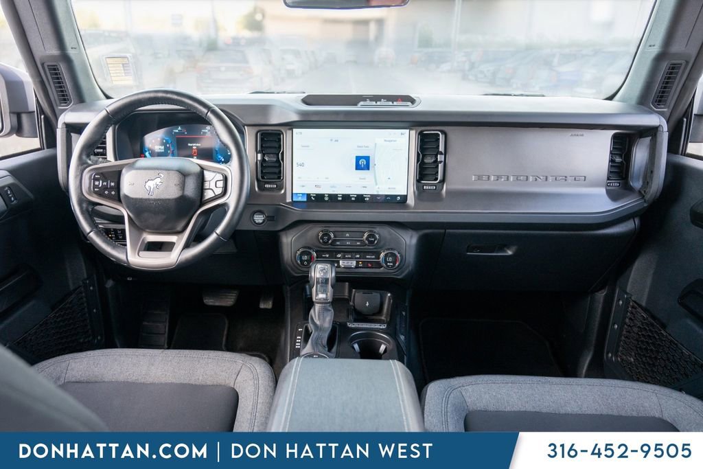 Used 2025 Ford Bronco Big Bend image 3