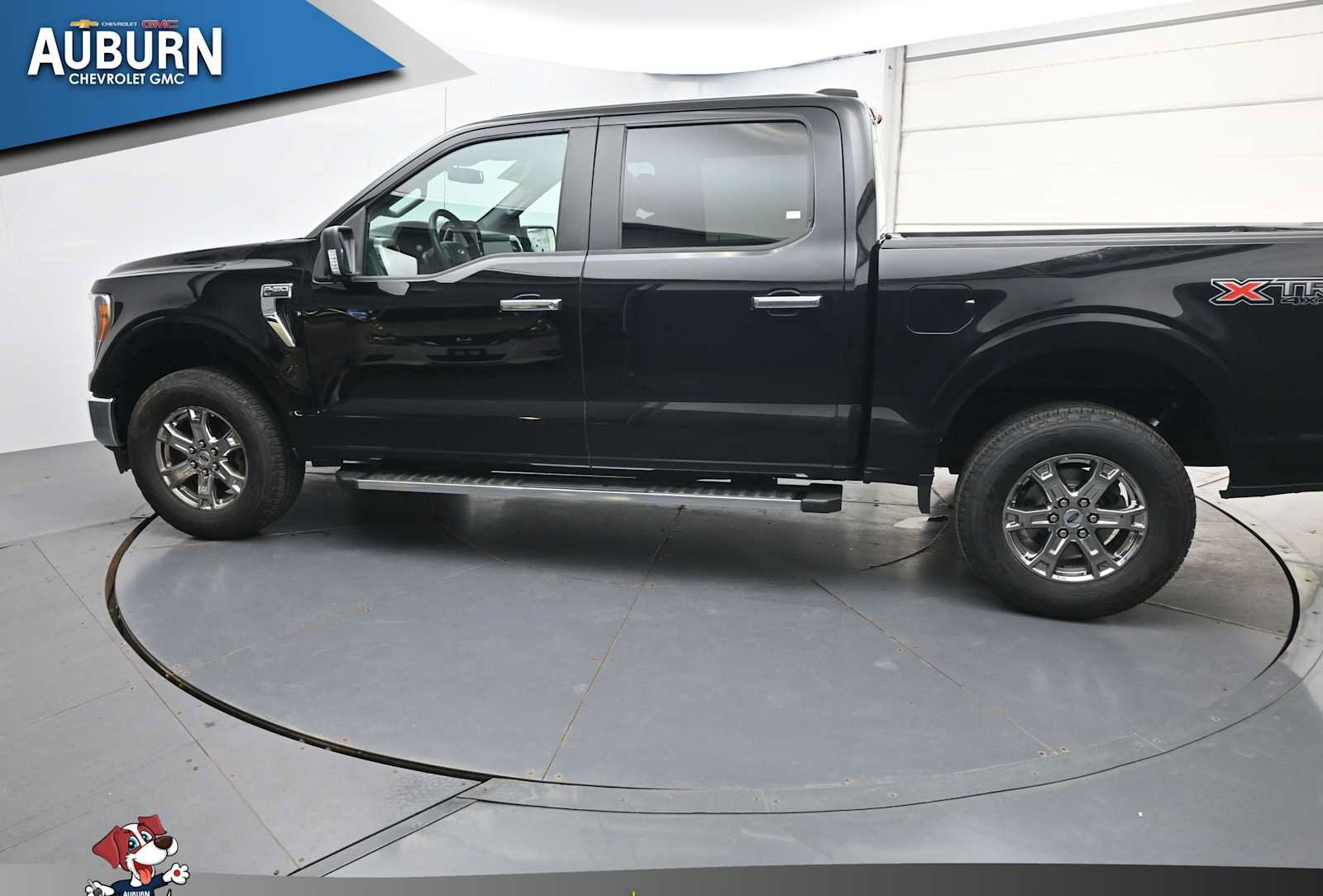 Used 2021 Ford F150 XLT w/ XTR Package AWD/4WD image 18