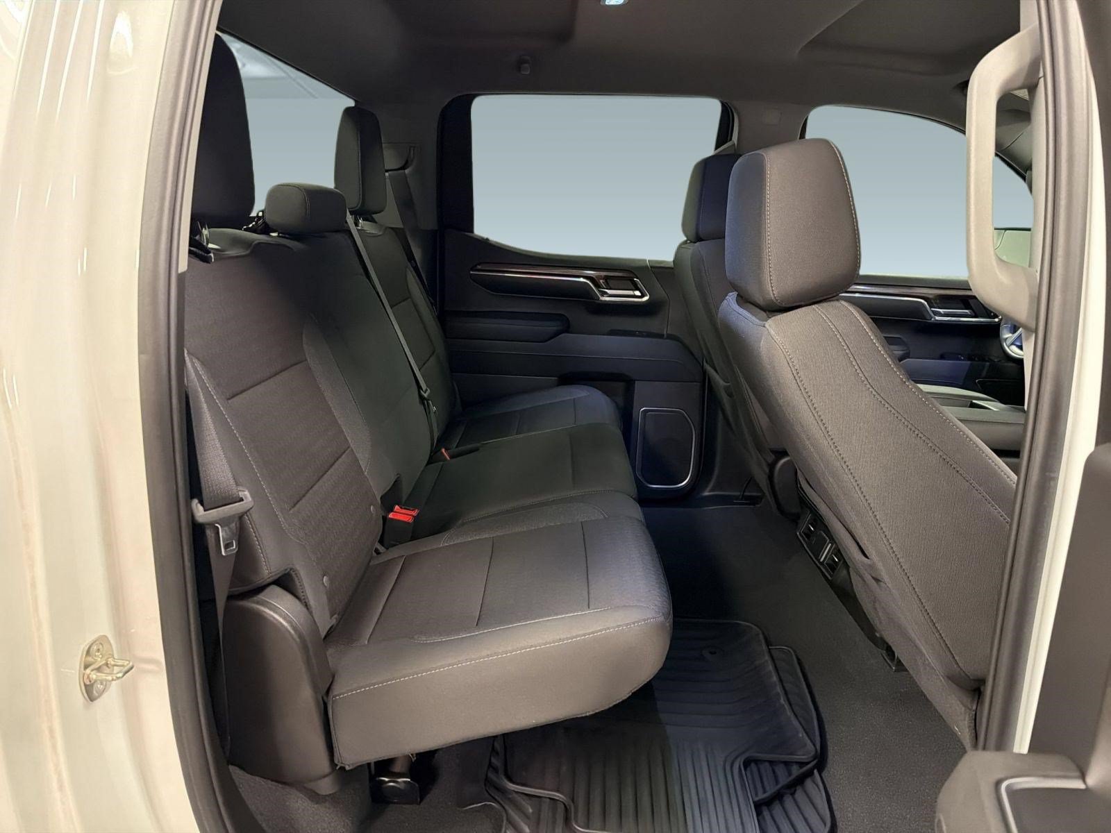 Used 2023 Chevrolet Silverado 1500 LT RWD image 31