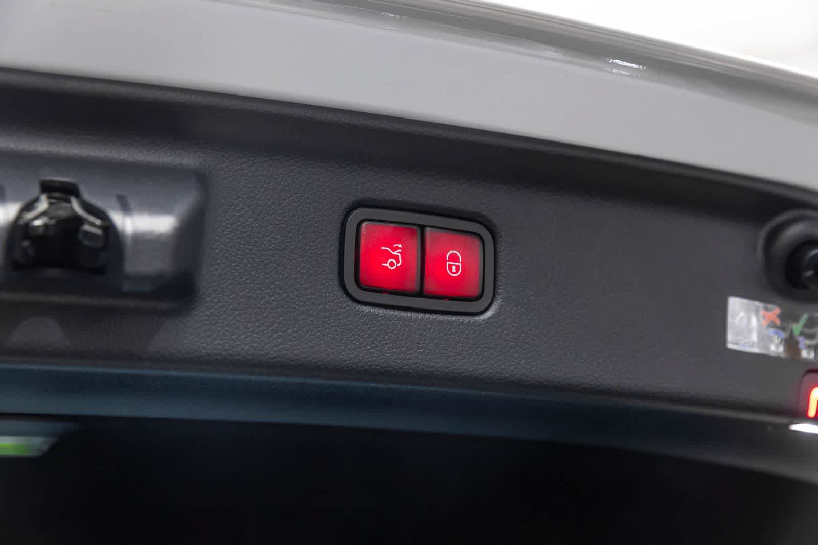 Used 2025 Mercedes-Benz S 580 4MATIC Sedan image 34