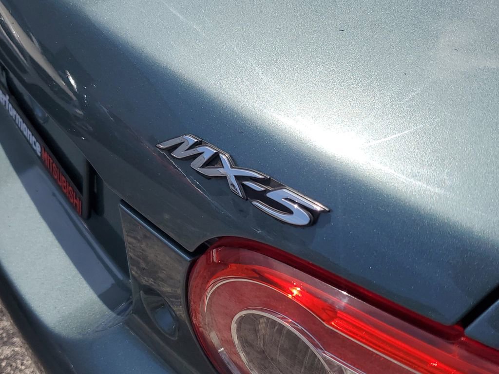 Used 2013 MAZDA MX-5 Miata Sport RWD image 9