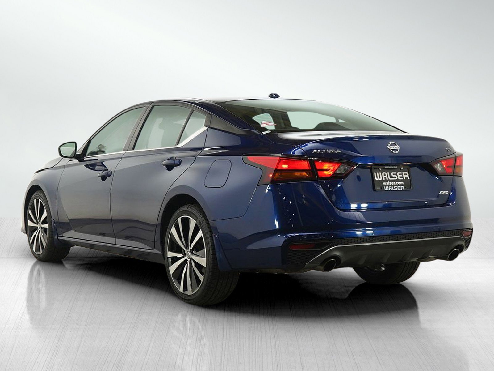 Used 2020 Nissan Altima 2.5 SR image 3