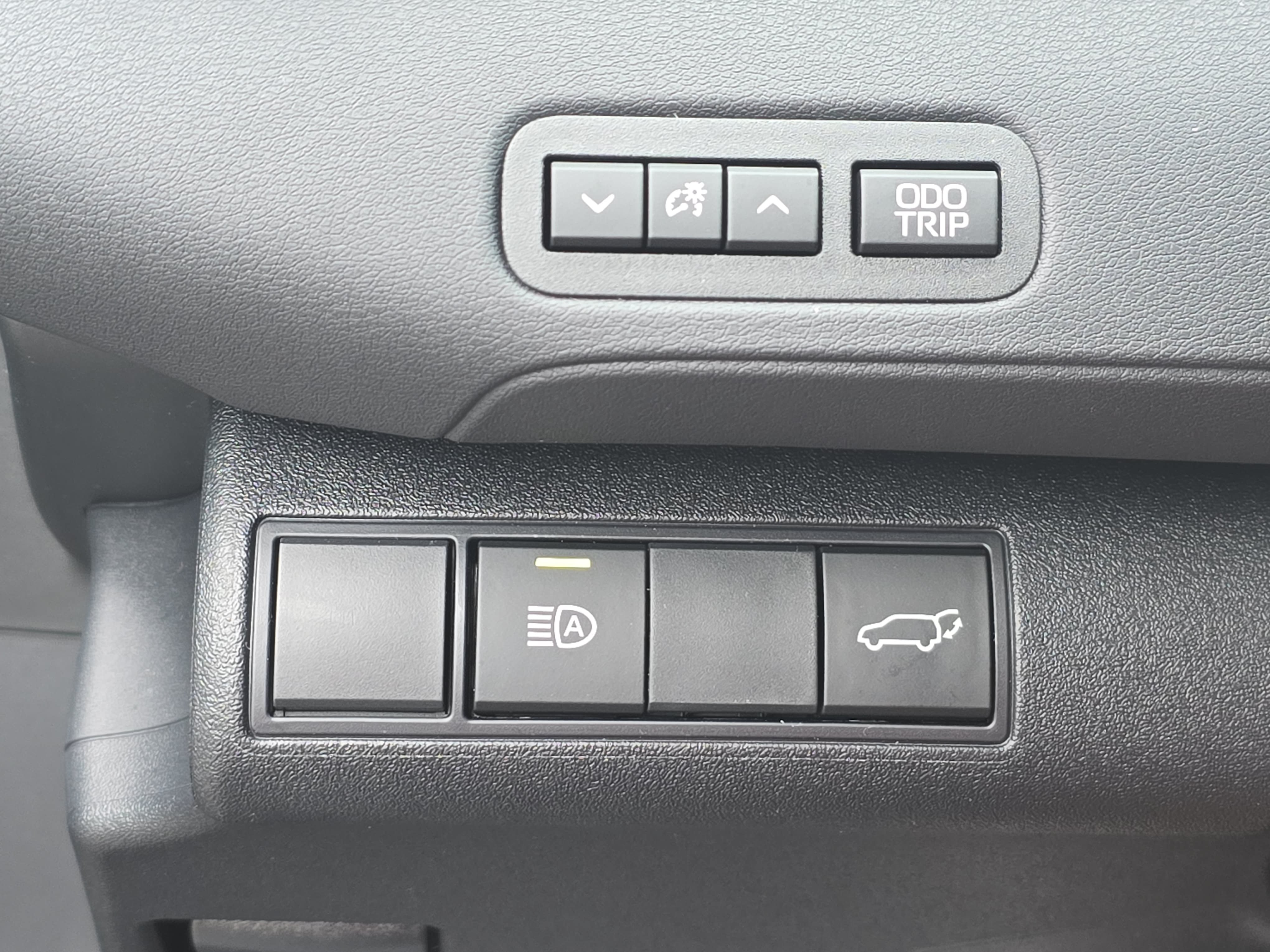 New 2026 Toyota C-HR AWD/4WD image 26