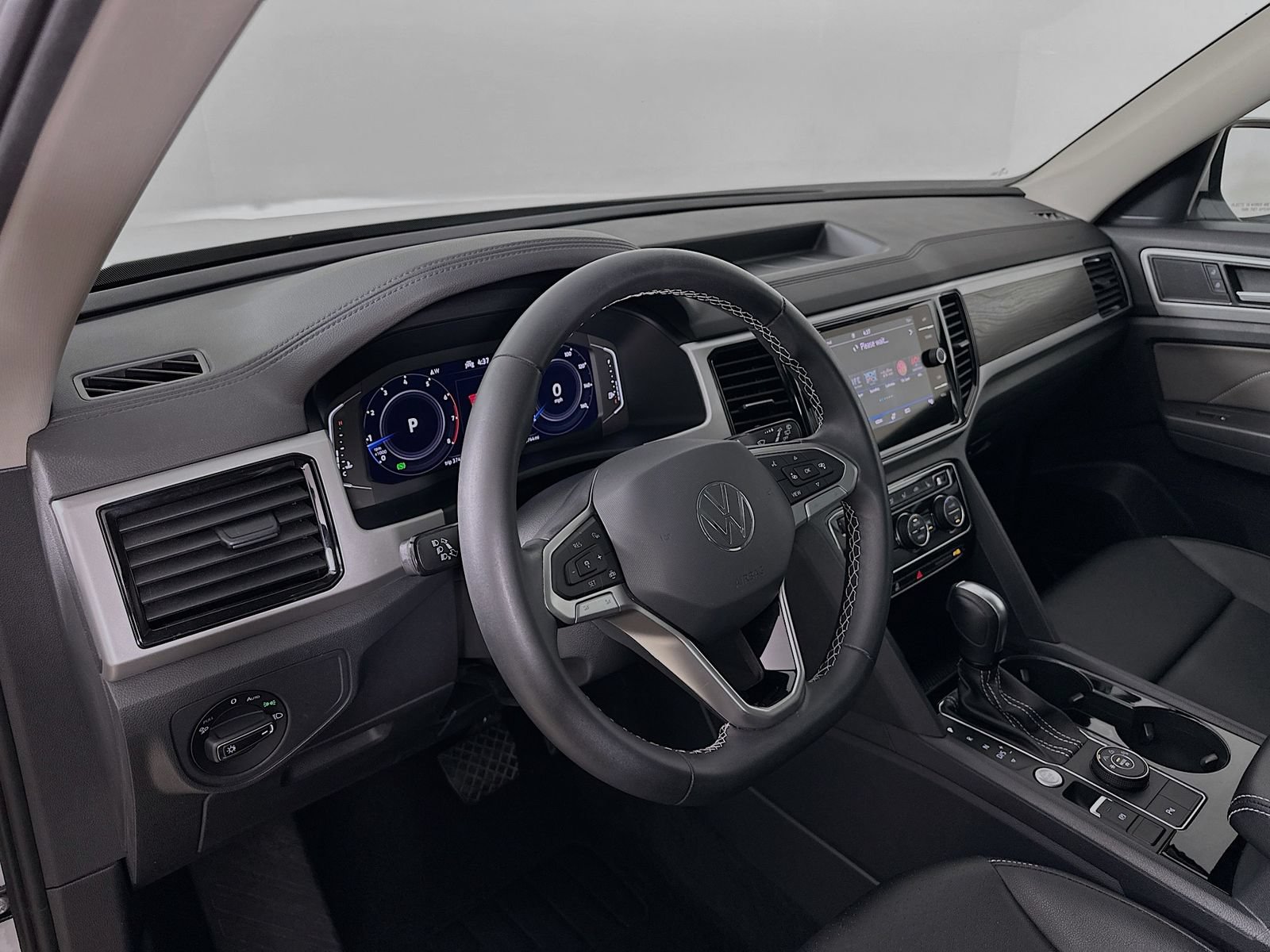 Certified 2023 Volkswagen Atlas SE AWD/4WD image 31