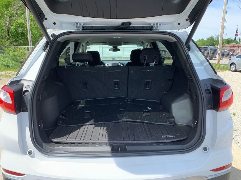 Used 2020 Chevrolet Equinox LT AWD/4WD image 18
