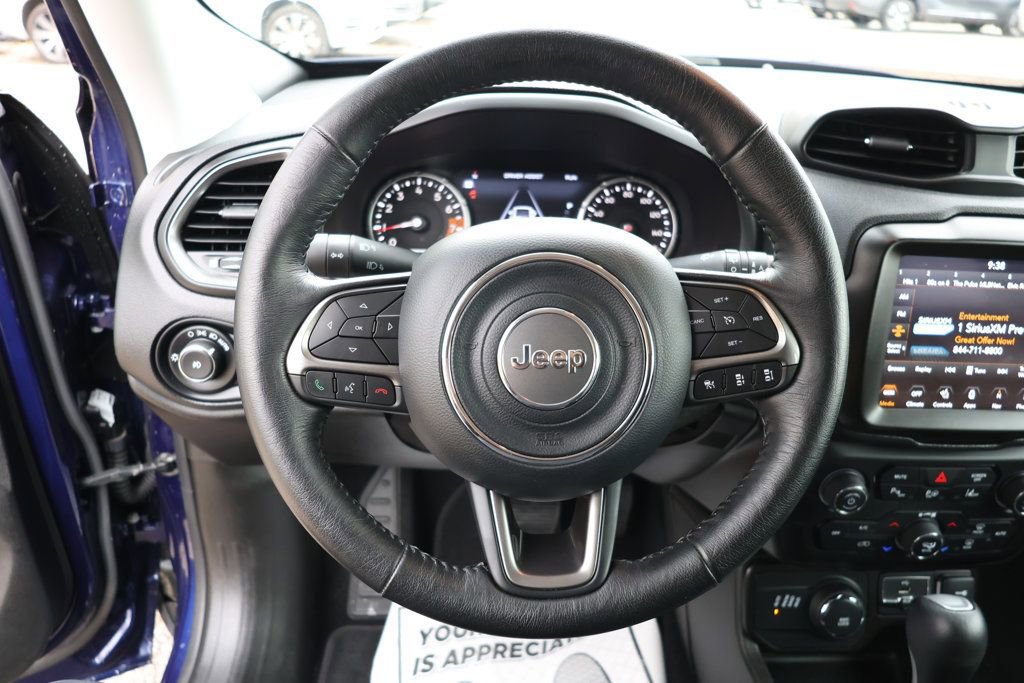 Used 2021 Jeep Renegade Limited w/ Luxury Group II image 13