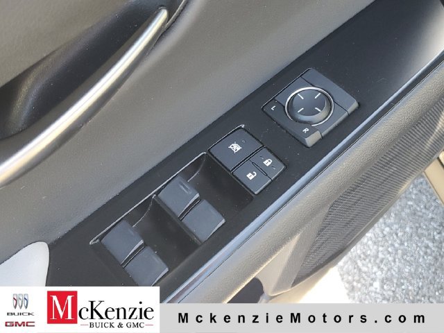 Used 2021 Lexus UX 200 w/ Accessory Package (A2) FWD image 10