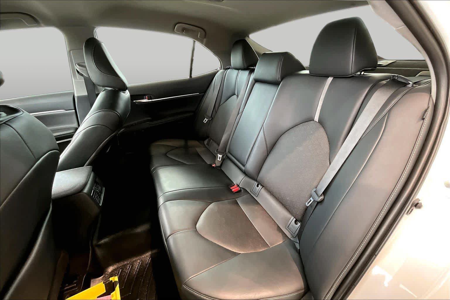 Used 2023 Toyota Camry XSE AWD/4WD image 22
