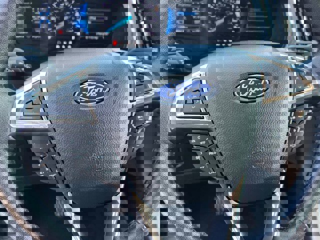 Certified 2022 Ford Edge SEL w/ Convenience Package image 13