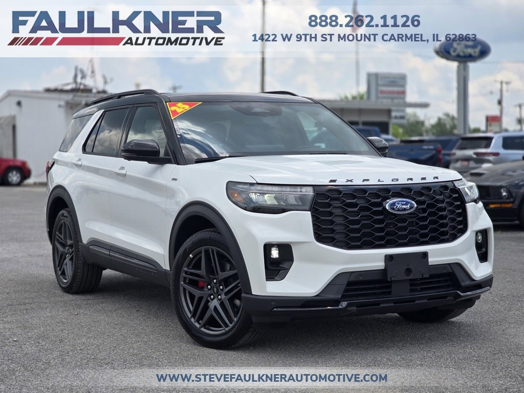 New 2025 Ford Explorer ST-Line w/ Premium Package