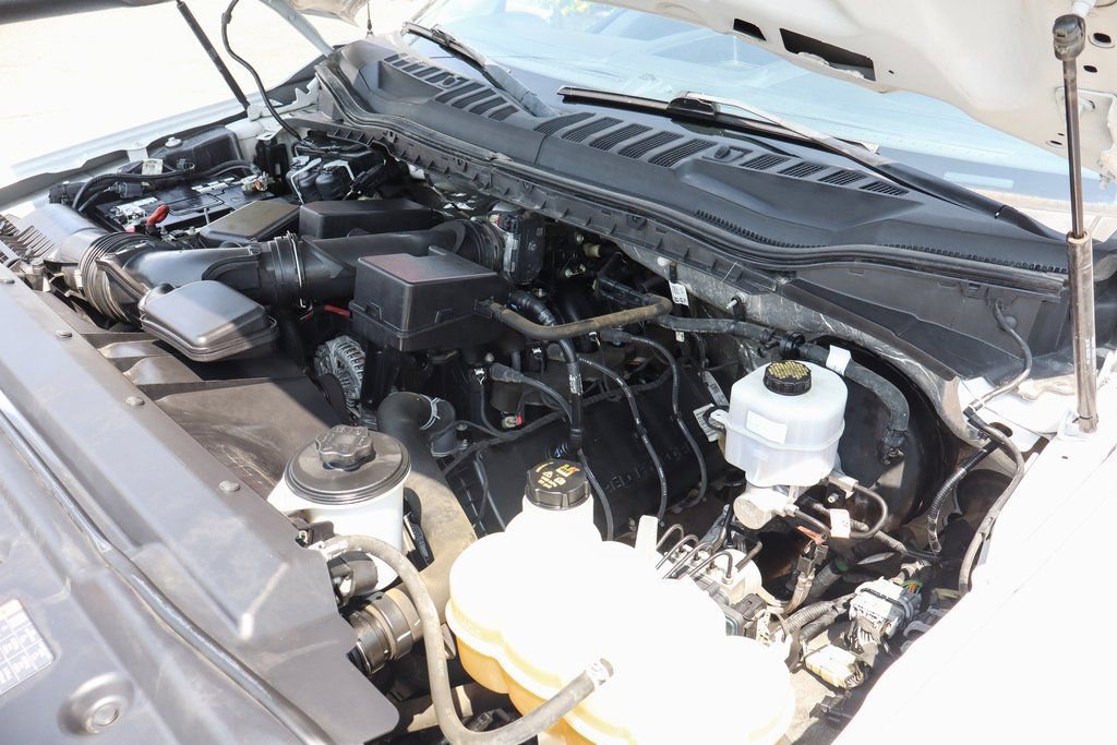 Used 2020 Ford F350 XL w/ Power Equipment Group image 15
