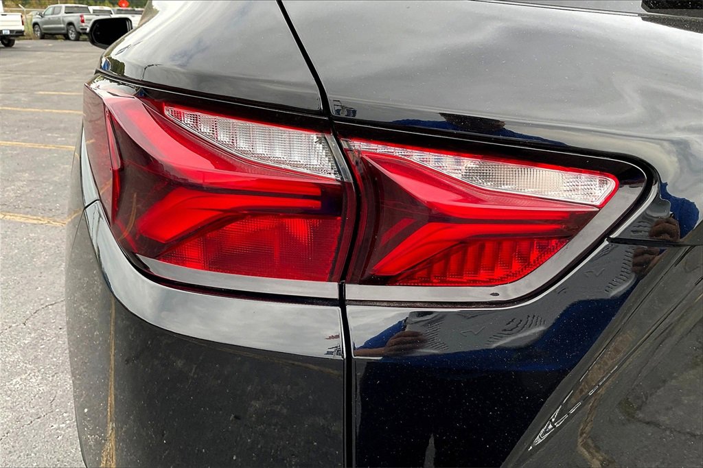 Used 2022 Chevrolet Blazer Premier w/ LPO, Cargo Package image 26