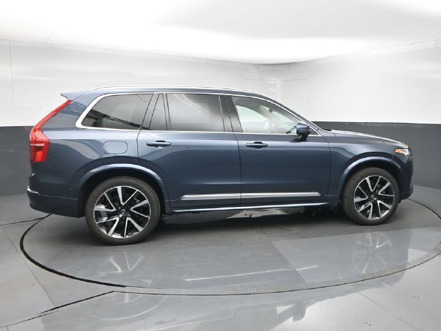Used 2025 Volvo XC90 B5 Plus w/ Protection Package Premier AWD/4WD image 9