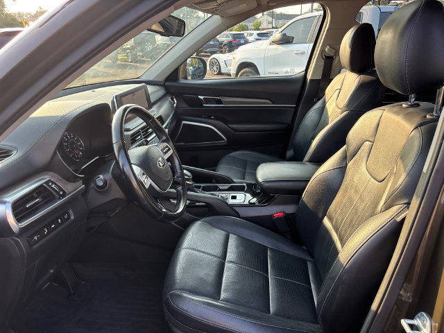 Used 2021 Kia Telluride EX w/ EX Premium Package AWD/4WD image 6