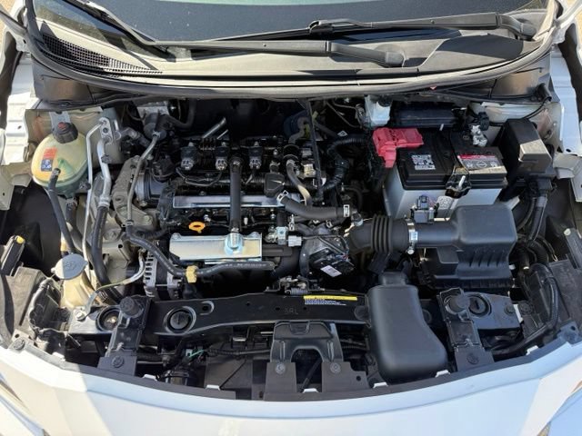 Used 2022 Nissan Versa SV FWD image 36