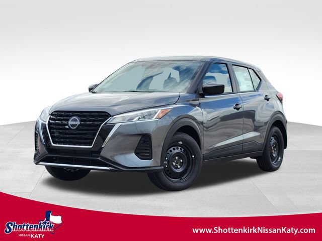 New 2025 Nissan Kicks Play S