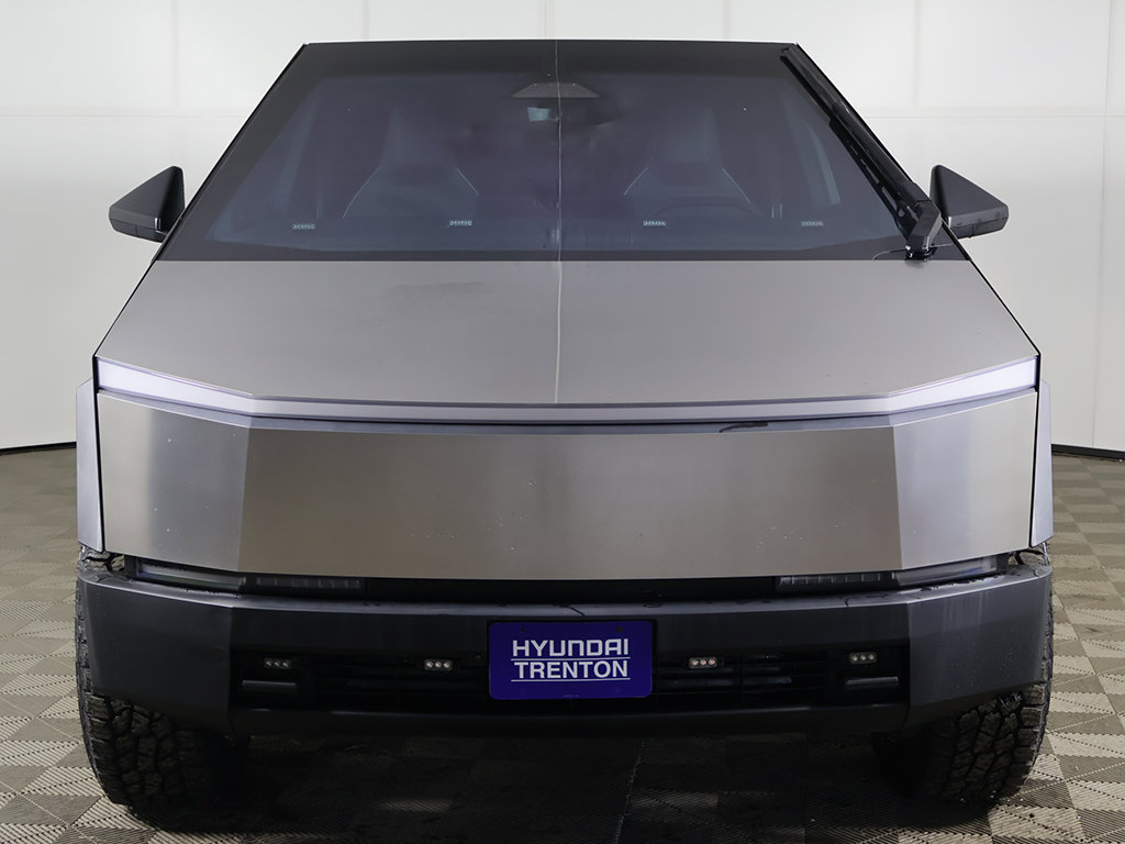 Used 2024 Tesla Cybertruck AWD Crew Cab image 12