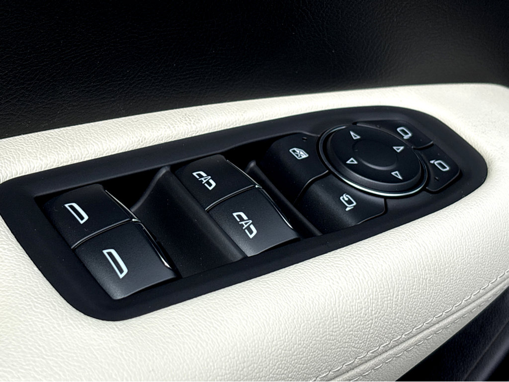New 2026 Cadillac XT5 Sportv AWD/4WD image 31