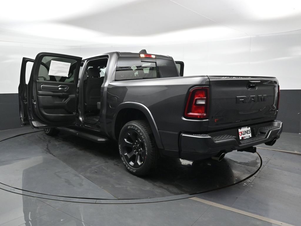 New 2026 RAM 1500 4x4 Crew Cab image 54