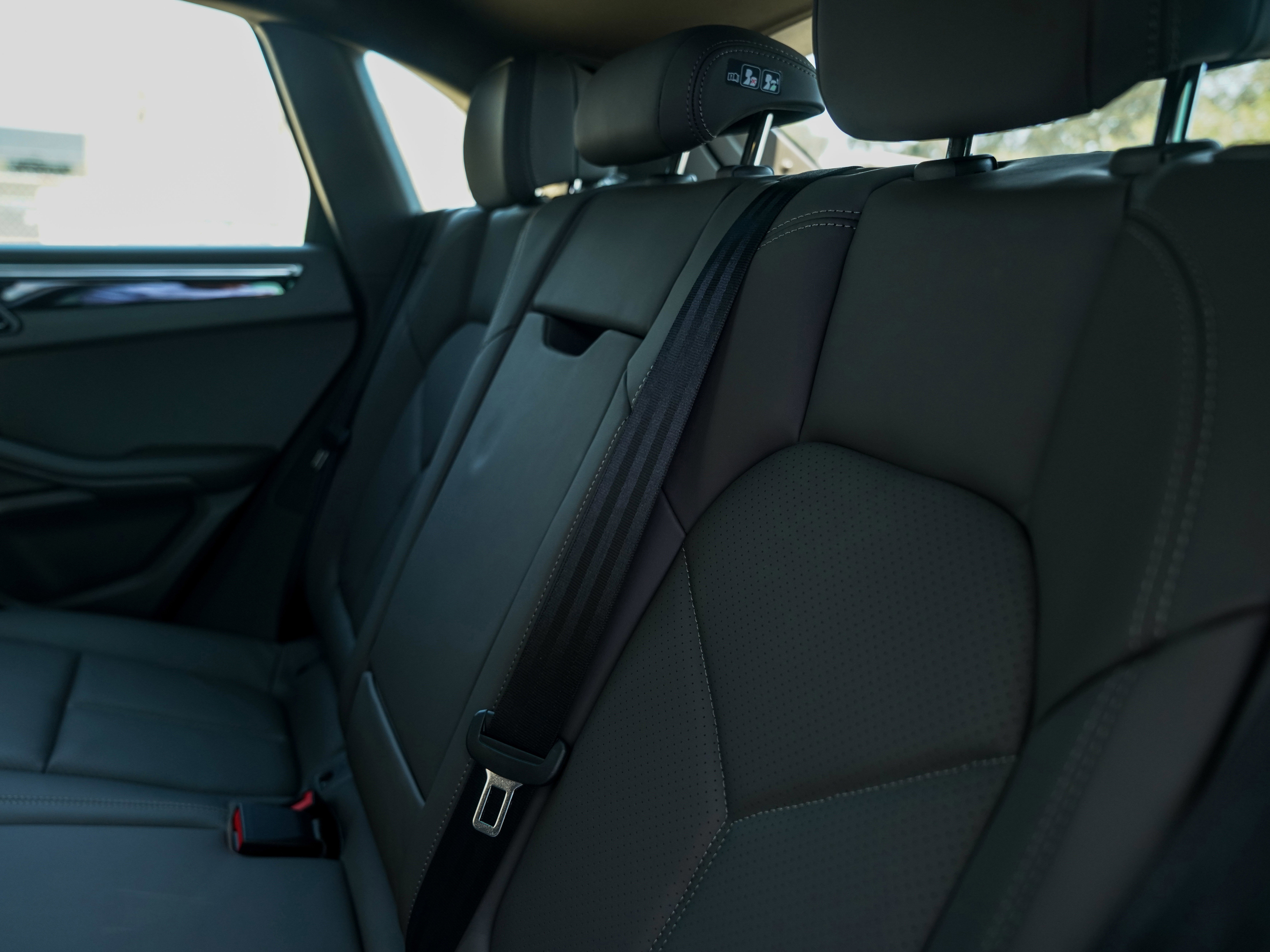 New 2026 Porsche Macan image 29