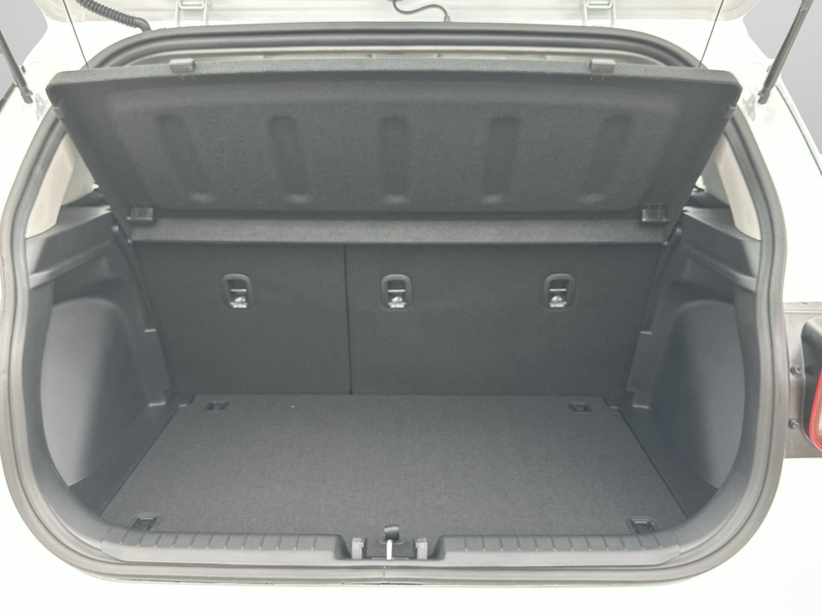 New 2026 Hyundai Venue SE FWD image 19