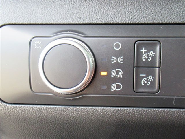 Used 2021 Ford Escape SE w/ Cold Weather Package AWD/4WD image 29
