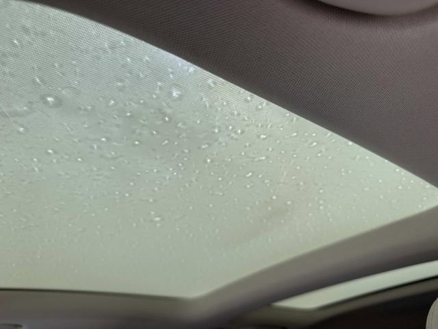 Used 2021 Mercedes-Benz GLC 300 image 25