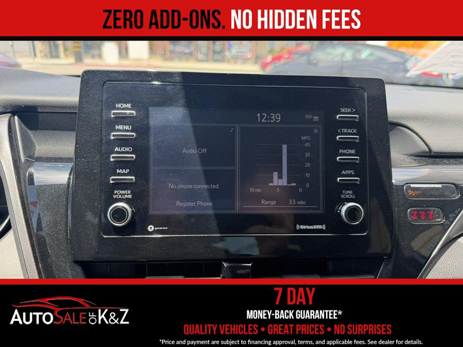Used 2021 Toyota Camry SE FWD image 32
