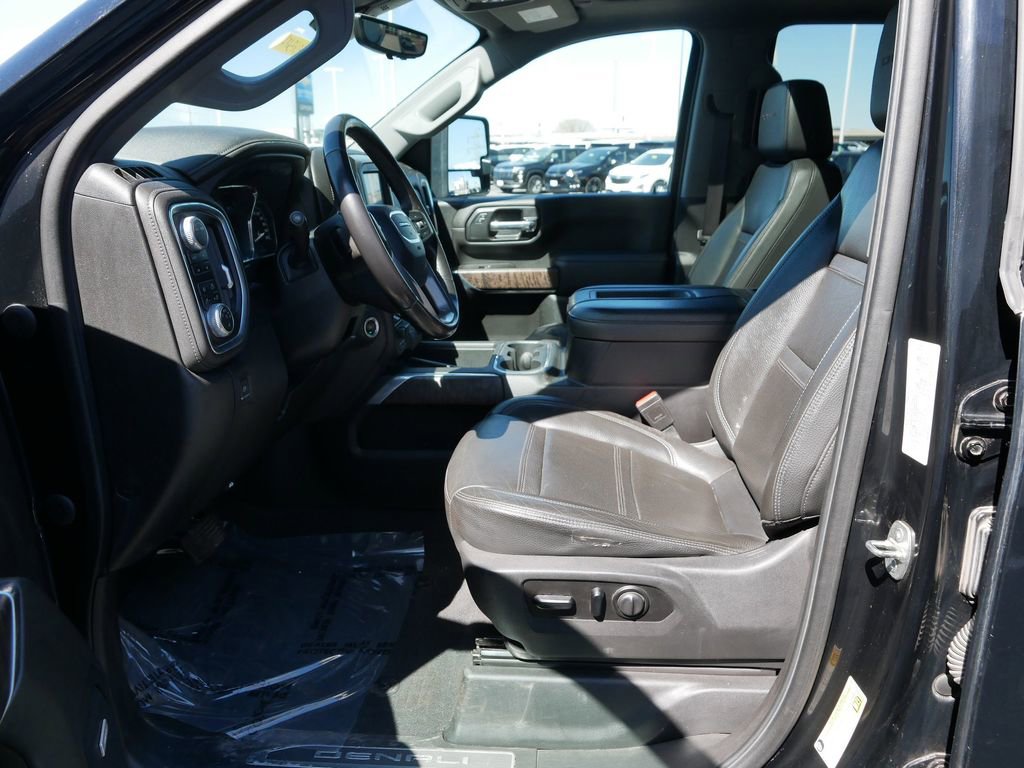 Used 2021 GMC Sierra 2500 Denali w/ Denali Ultimate Package AWD/4WD image 15