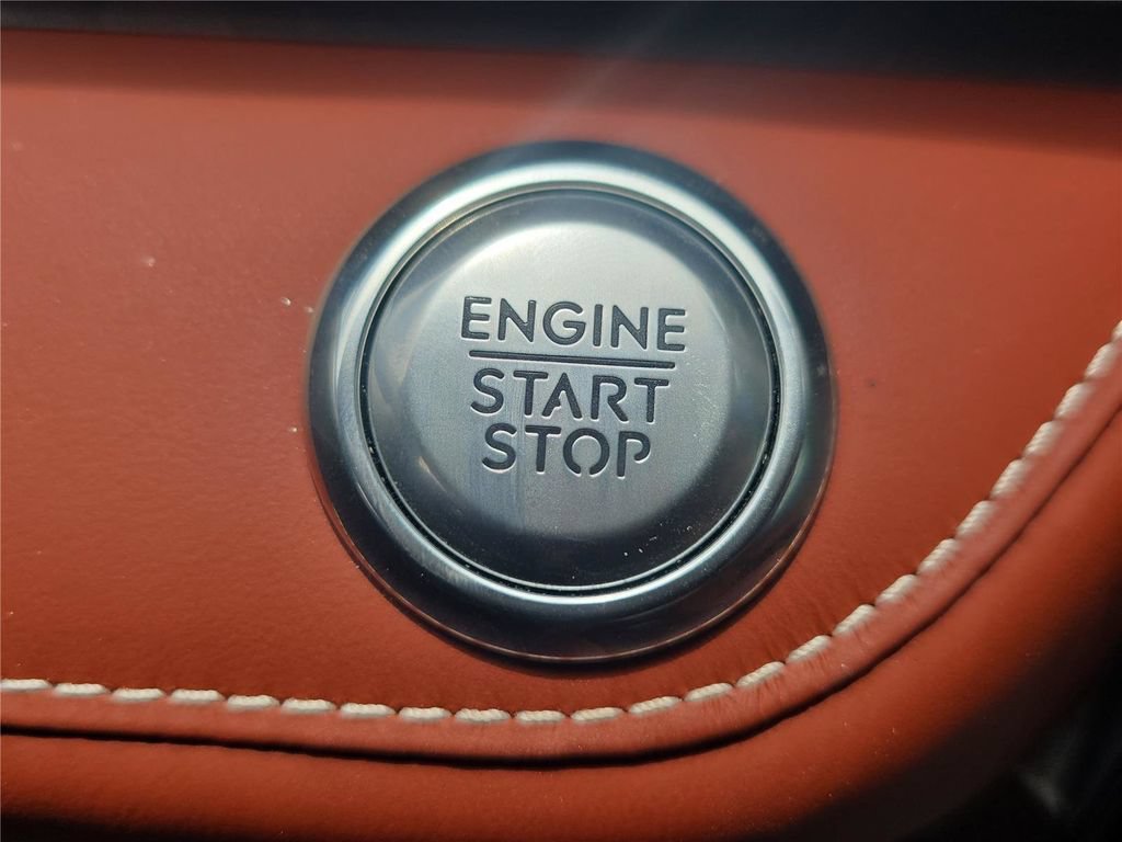 Certified 2024 Lincoln Nautilus Black Label AWD/4WD image 23