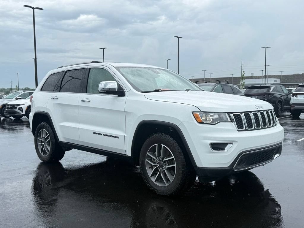 Used 2021 Jeep Grand Cherokee Limited AWD/4WD image 3