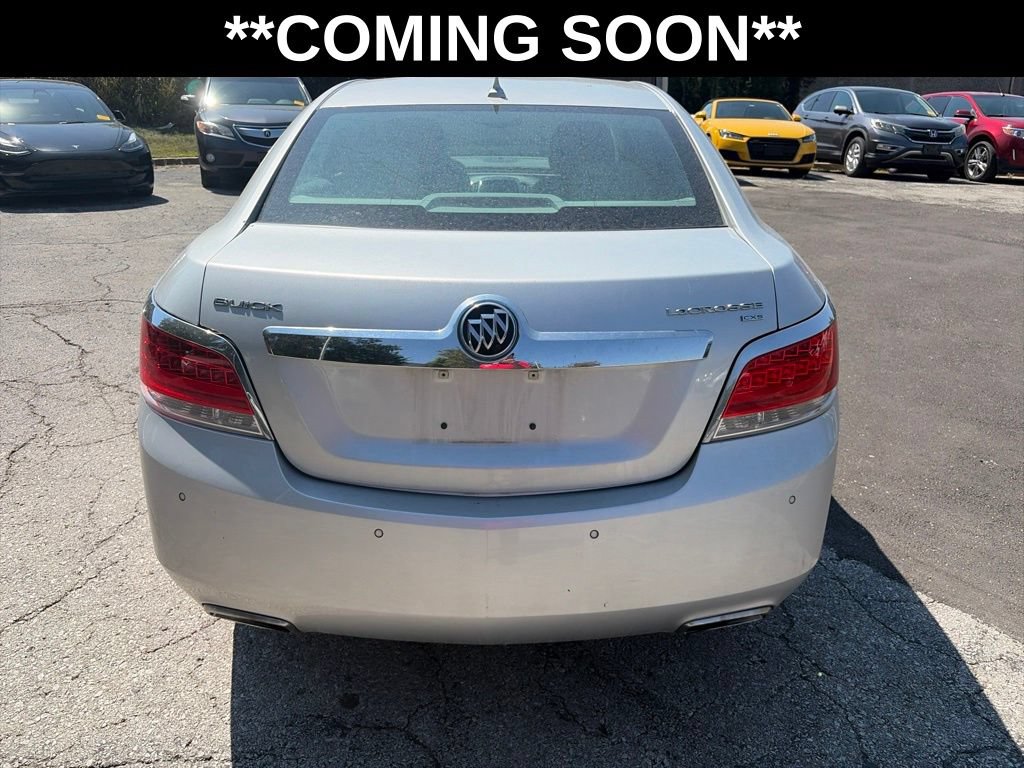 Used 2011 Buick LaCrosse CXS w/ Driver Confidence Package FWD image 5