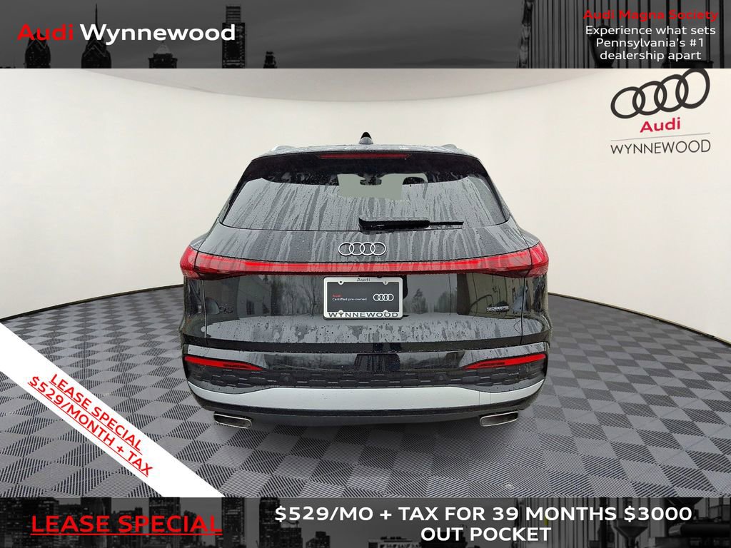 Certified 2025 Audi Q5 Premium w/ Premium Plus AWD/4WD image 5