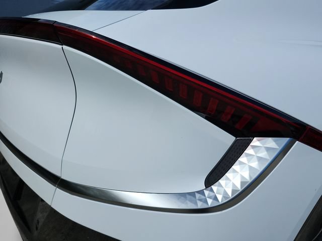 New 2026 Kia EV6 Wind RWD image 34