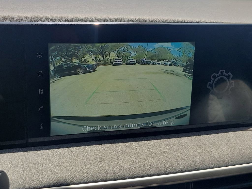 Certified 2025 Nissan Kicks SV FWD image 28