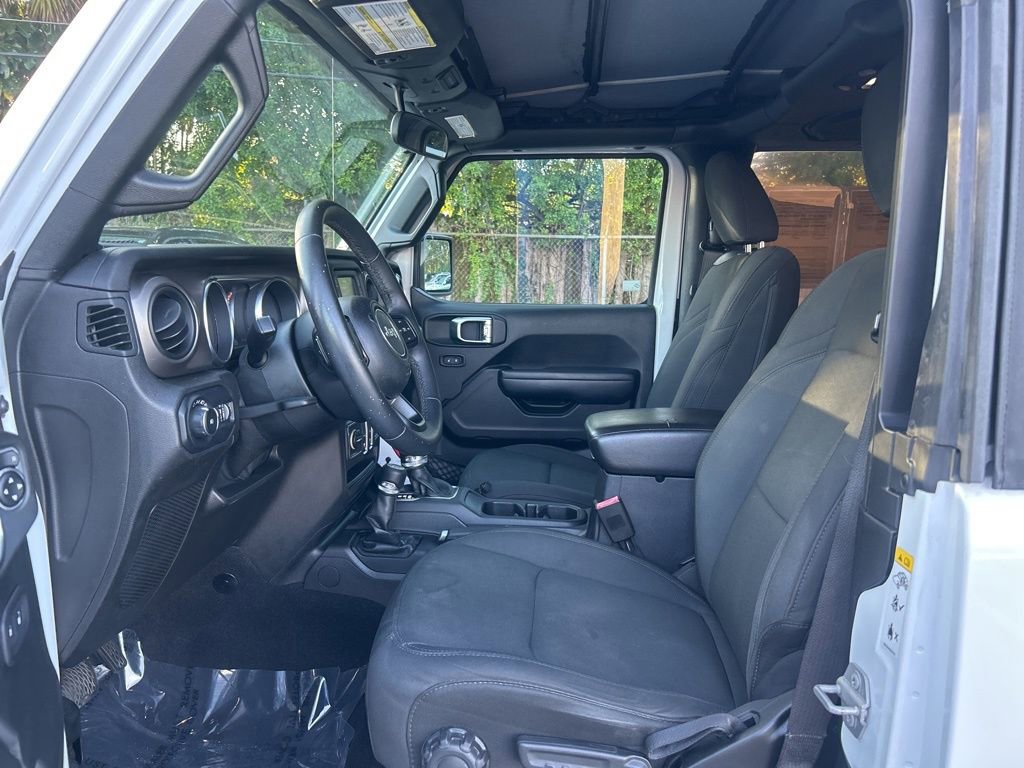 Used 2018 Jeep Wrangler Sport image 10