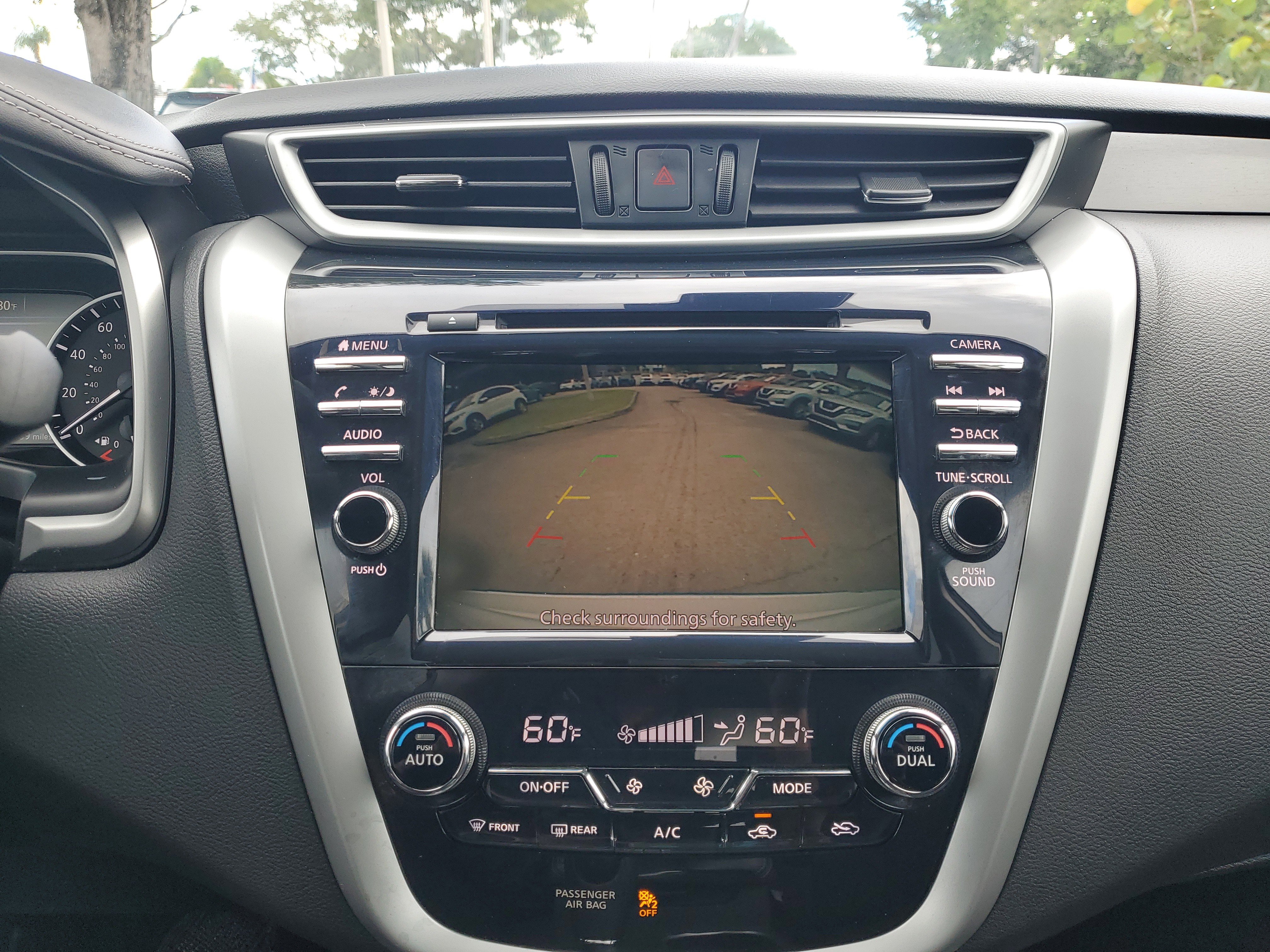 Used 2020 Nissan Murano SV image 23