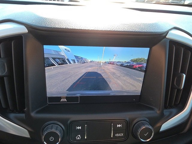 Used 2023 GMC Terrain SLT image 24