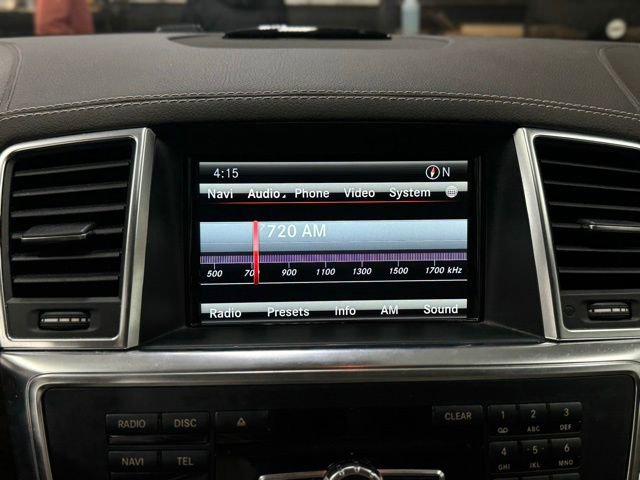 Used 2015 Mercedes-Benz GL 450 4MATIC image 33